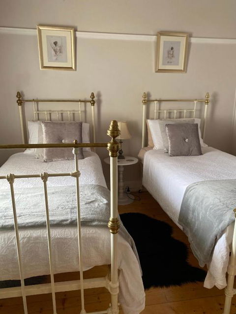 R&R Blue Diamond Luxury Cottage Maryborough, Vic - Accommodation Nelson Bay 2