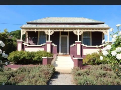 R&R Blue Diamond Luxury Cottage Maryborough, Vic - Accommodation Nelson Bay 0
