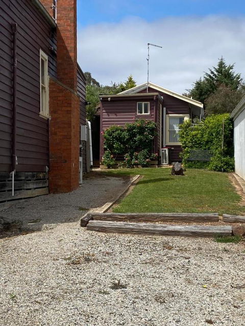 R&R Blue Diamond Luxury Studio Maryborough, Vic - Accommodation Nelson Bay 2