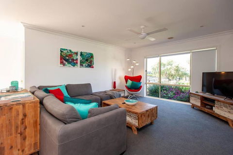R&R By The Bay In Prime Location - Accommodation Nelson Bay 2