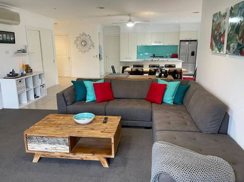 R&R By The Bay In Prime Location - Accommodation Nelson Bay 1