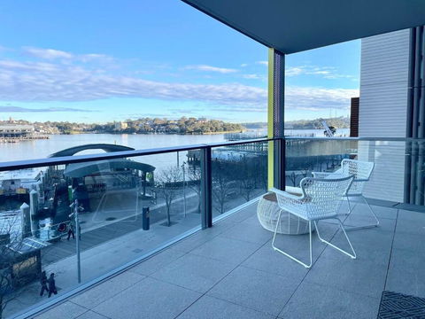 RARE Luxury Waterfront Living - Accommodation Nelson Bay 1