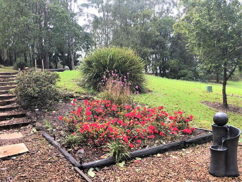 Ravensbourne Escape-Tree Tops - Accommodation Nelson Bay 2