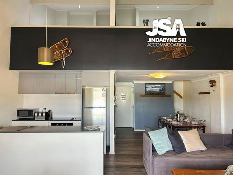 Razorback 6 - Nelson Bay Accommodation.com 1