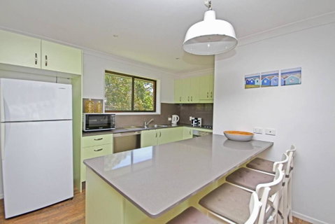 Red Door Beach House - Accommodation Nelson Bay 1