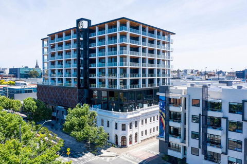 R Hotel Geelong - Accommodation Nelson Bay 0