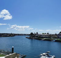 Attached Self Service Waterfront Whole Villa - Sydney - Accommodation Nelson Bay