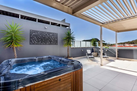 Aura 13 - Shoal Bay - Accommodation Nelson Bay 0