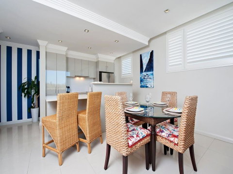 Aura Unit 12 - Shoal Bay - Accommodation Nelson Bay 3