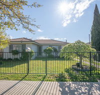 Autumn St - Trendy East Orange - Near CBD - Accommodation Nelson Bay