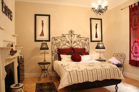 Azalea Cedar-Rose Barossa Valley Villa - Accommodation Nelson Bay 0