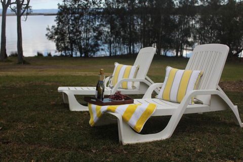 B & B On The Water - Accommodation Nelson Bay 1