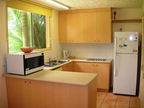 Baden 29 - Rainbow Shores, Air Conditioned, Ground Floor, Walk To Beach, Pool - Accommodation Nelson Bay 3