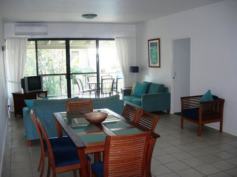 Baden 45 - Rainbow Shores, Beachside Unit, Aircon, Swimming Pool, Tennis Court - Accommodation Nelson Bay 2