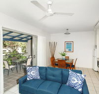 Baden 51 - Rainbow Shores Air conditioned Walk to Beach Swimming Pools - Accommodation Nelson Bay