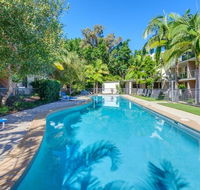 Baden 70 - Rainbow Shores Ground Floor Air Con Overlooking lap pool - Accommodation Nelson Bay