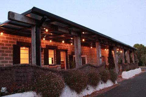 Bakehouse '38 Restaurant & Guesthouse - Accommodation Nelson Bay 0