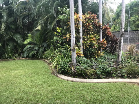 Bali Inspired Hideaway With Tropical Villa & Plunge Pool - Accommodation Nelson Bay 2