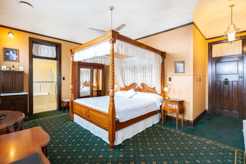 Ballina Manor Boutique Hotel - Accommodation Nelson Bay 3