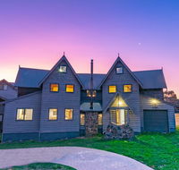 Banjo's Chalet alpine-getaways - Accommodation Nelson Bay