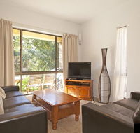 Banksia - Sawtell NSW - Accommodation Nelson Bay