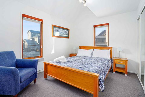 Barcoo - Accommodation Nelson Bay 0