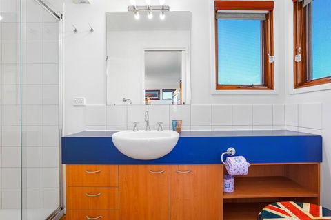 Barcoo - Accommodation Nelson Bay 1