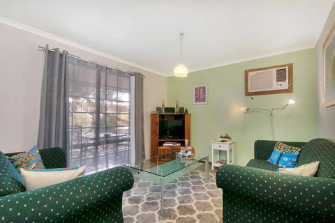 Barossa Country Cottages - Accommodation Nelson Bay 3