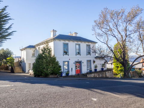 Battery Point Manor - Accommodation Nelson Bay 0
