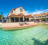 Bay Breeze 2 Bedroom Villa 24 - Accommodation Nelson Bay