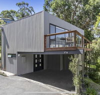 Bay Views Lorne - Accommodation Nelson Bay