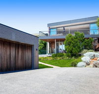Bay Vista - Amazing Bay Views with the beach at your doorstop - Accommodation Nelson Bay