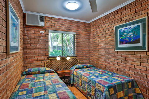 Bayside Holiday Apartments - Accommodation Nelson Bay 2