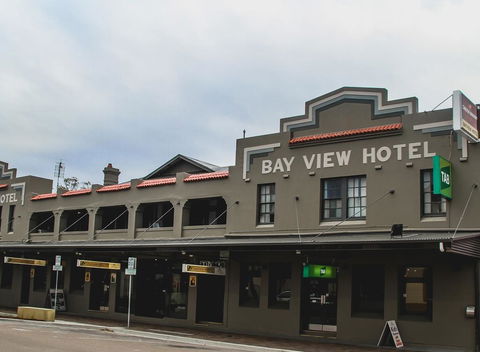 Bayview Hotel - Batemans Bay - Accommodation Nelson Bay 0