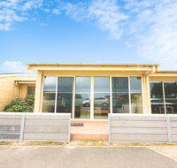 Bayview no 2 - Next to the Beach - Accommodation Nelson Bay