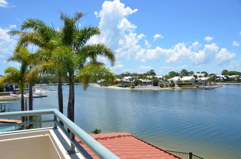 Bayz Maroochy Waters - Accommodation Nelson Bay 0