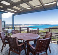 Beach House 7' 26 One Mile Close - air conditioned wifi foxtel linen - Accommodation Nelson Bay