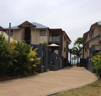 Beach House Apartment 1 - Accommodation Nelson Bay