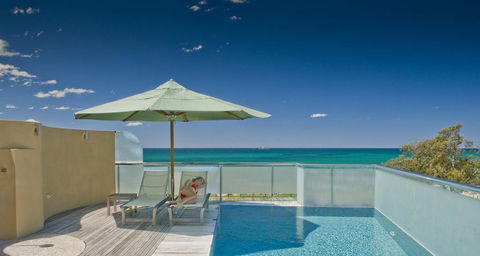 Beach Suites - Accommodation Nelson Bay 0
