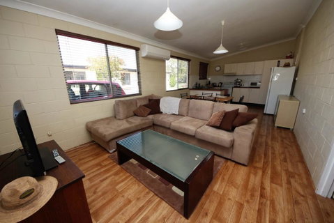 Beach Unit 7 At Hat Head - Nelsons Bay Accommodation 0