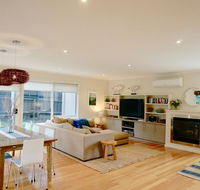 Beachcomber - Accommodation Nelson Bay