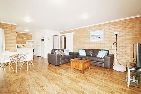 Beachcomber - Pet Friendly - Accommodation Nelson Bay 2