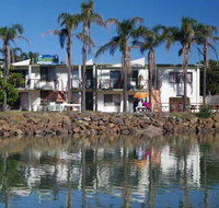 Beachfront 1 25 Willow Street - Nelsons Bay Accommodation