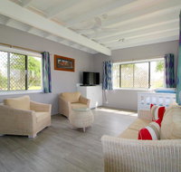 Beachfront 6 25 Willow Street - Nelsons Bay Accommodation