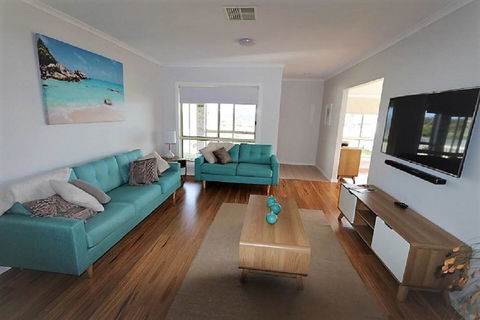 Beachfront Living! - Accommodation Nelson Bay 2