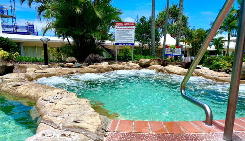 Resort Queen Studio At Alex Beach Resort - Nelson Bay Accommodation.com 1