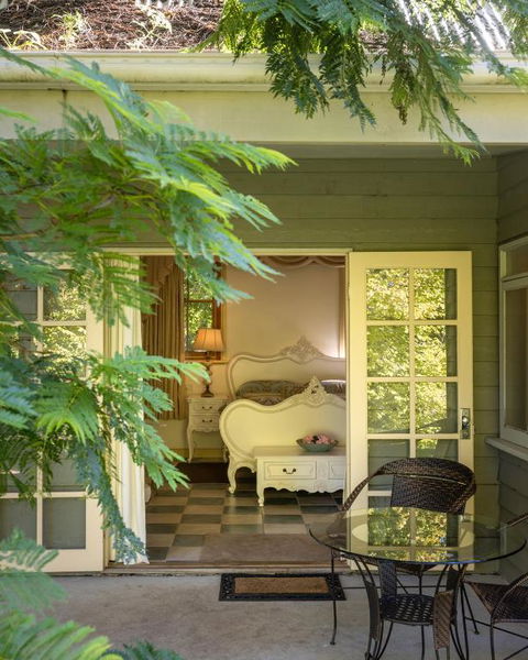 River Cottage - Accommodation Nelson Bay 1