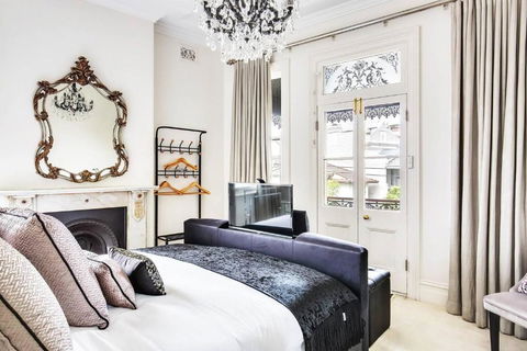 Refined Paddington Corner Terrace With Parking - Accommodation Nelson Bay 2