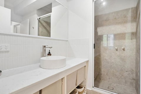 REGL20/11 - Regal In East Perth - Accommodation Nelson Bay 3