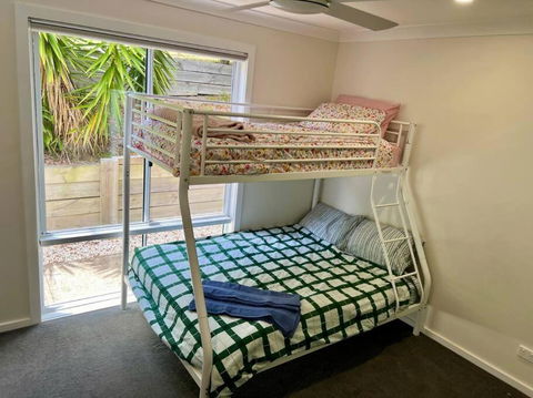 Relax And Reconnect At MaluaBay - Nelson Bay Accommodation.com 3